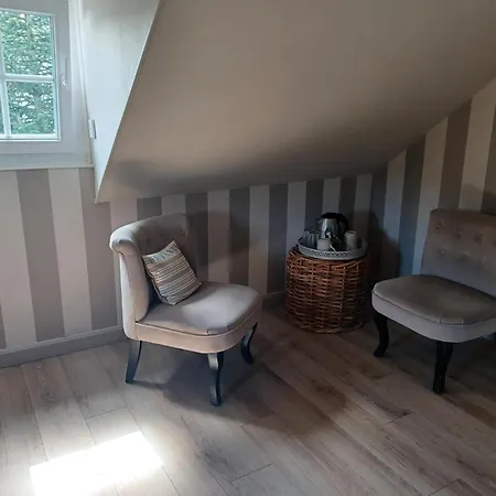 Les Pommiers Bed and breakfast
