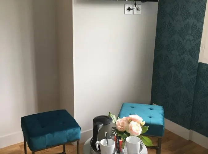 Les Pommiers فندق مبيت وإفطار