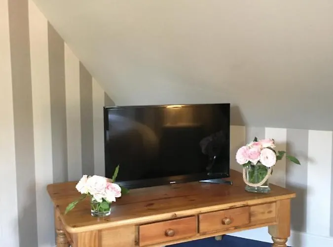 فندق مبيت وإفطار Les Pommiers