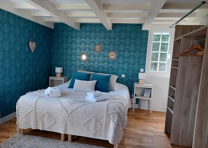 فندق مبيت وإفطار Les Pommiers أونفلور